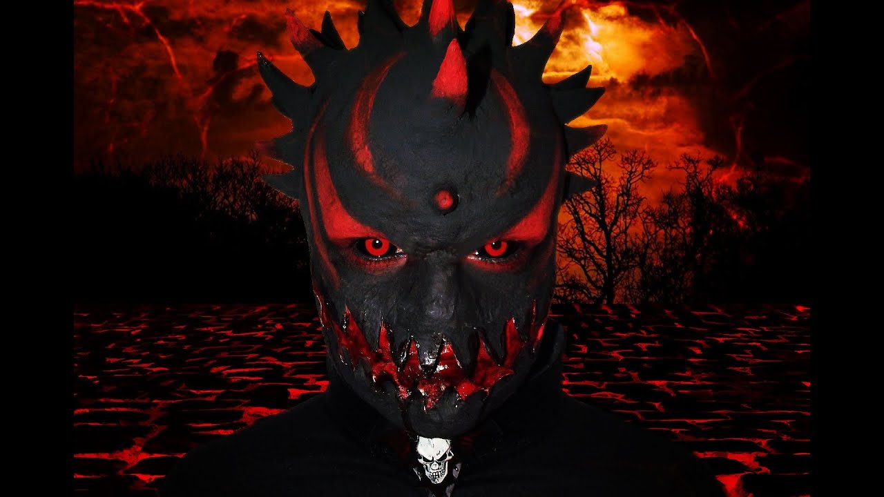 ZALGO - Creepy Pasta Inspired - Makeup Tutorial!