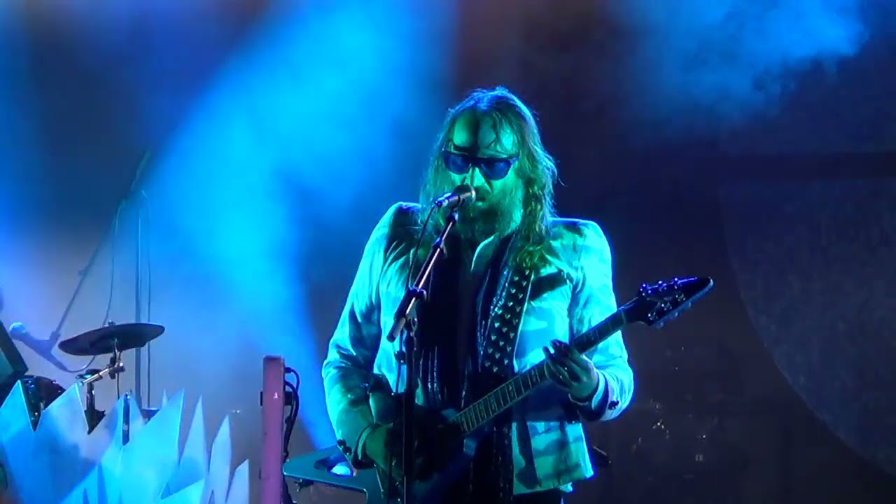 S&eacute;bastien TELLIER - P&eacute;pito bleu + Against the law (Metz 2013)