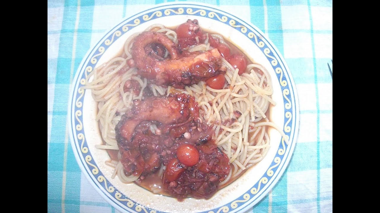 pescato! cotto! e mangiato! come cucinare il polipo al pomodoro