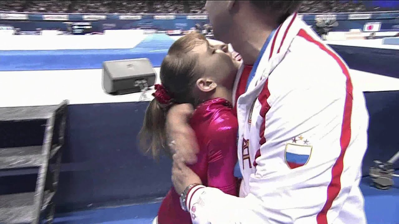 2011 World Gymnastics Championships AA Part 4 HDTV 1080i (+MAG highlights)
