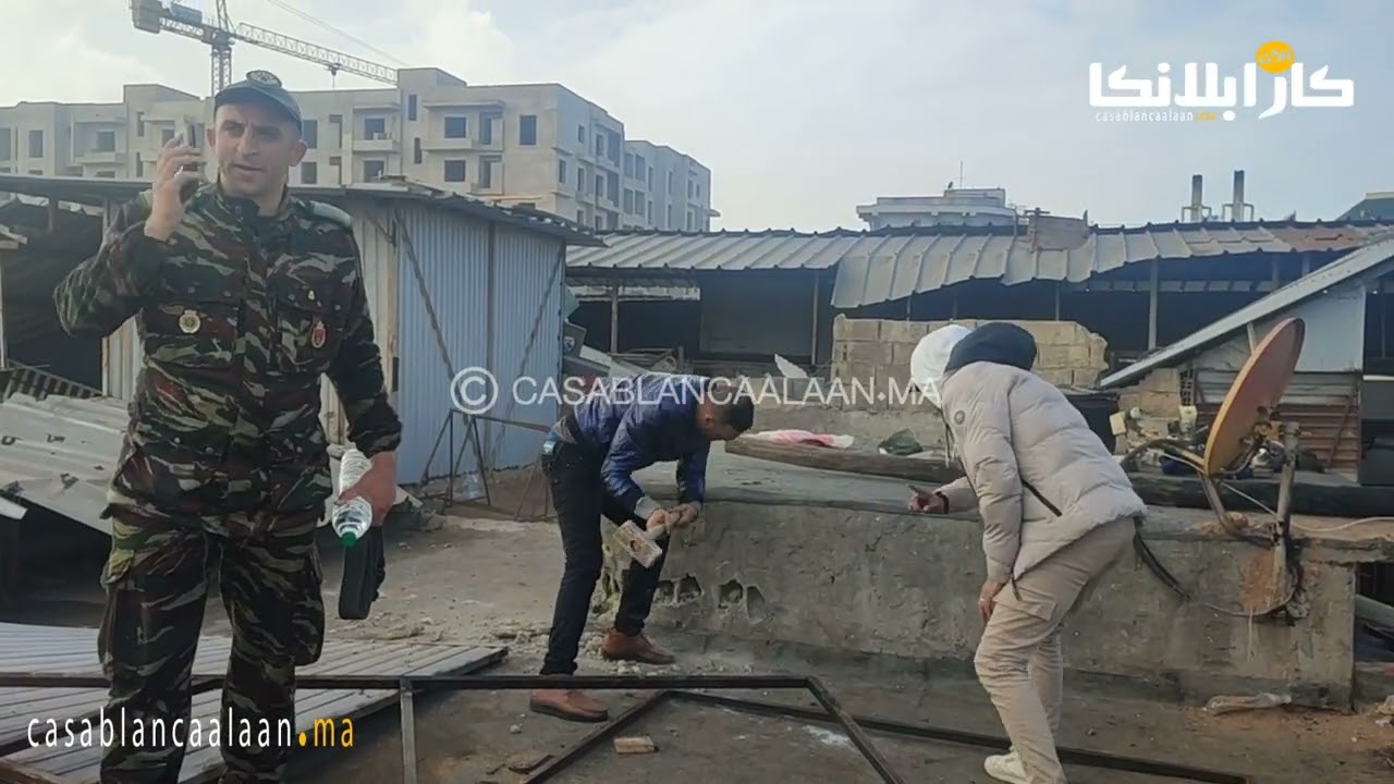 هدم بنايات عشوائية مخالفة للقانون بسوق ولد مينة في الحي الحسني