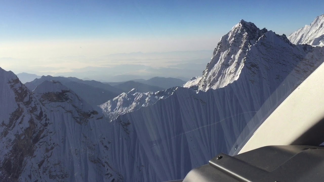 Annapurna Helicopter Flight