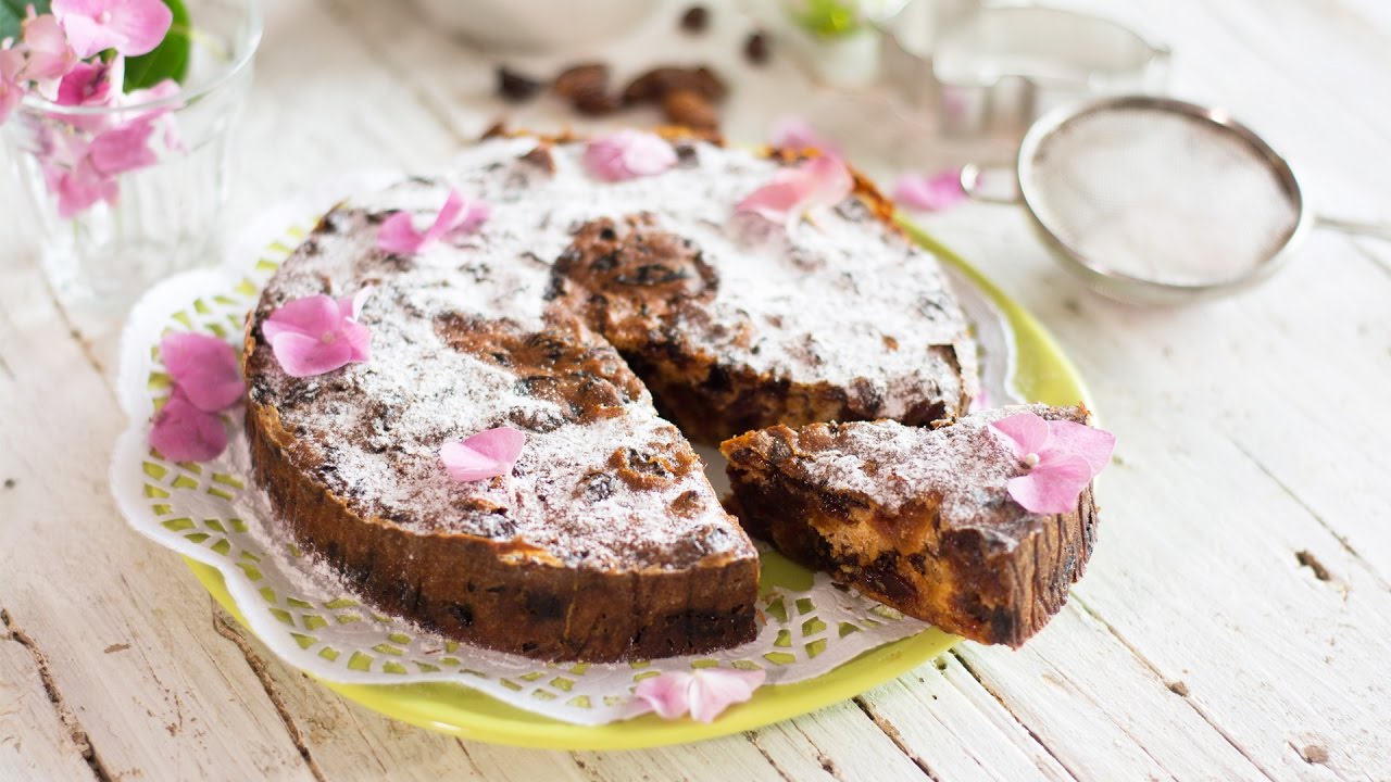 Three Ingredient Fruit Cake