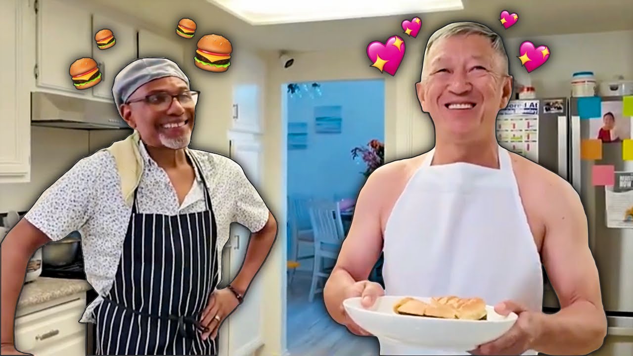 Дядя Дип помогает Тико кормить Фэддера мясом
