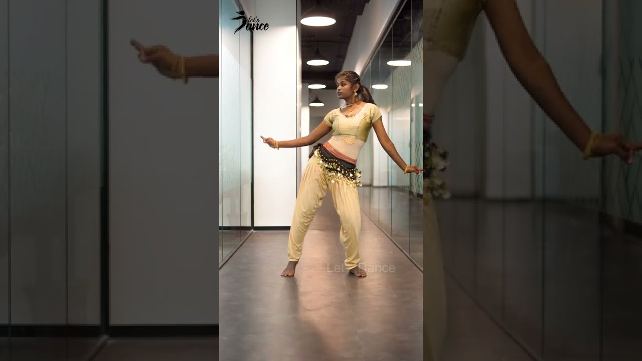 Apsara Aali Full Song | Natarang HQ | Sonalee Kulkarni, Ajay Atul | Marathi Songs | BellyDance