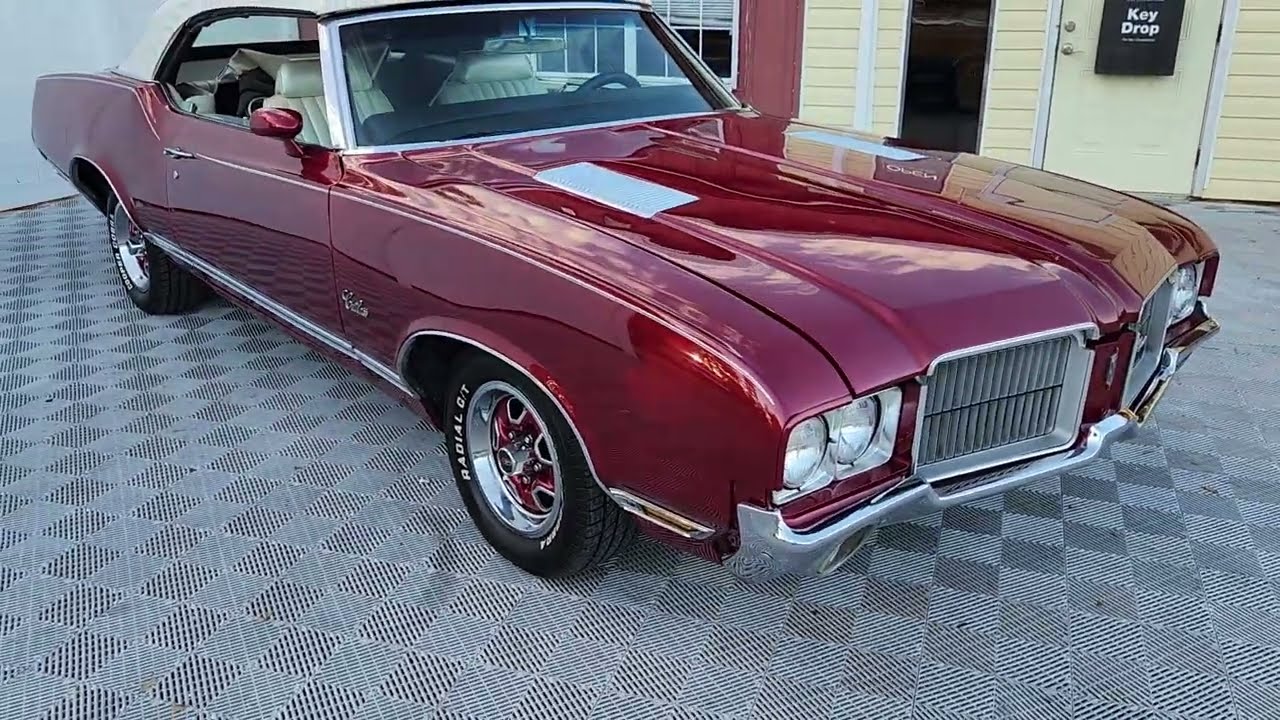 Stunning 1971 Oldsmobile Cutlass Sumpreme Convertible 455 @AutoWorldConway