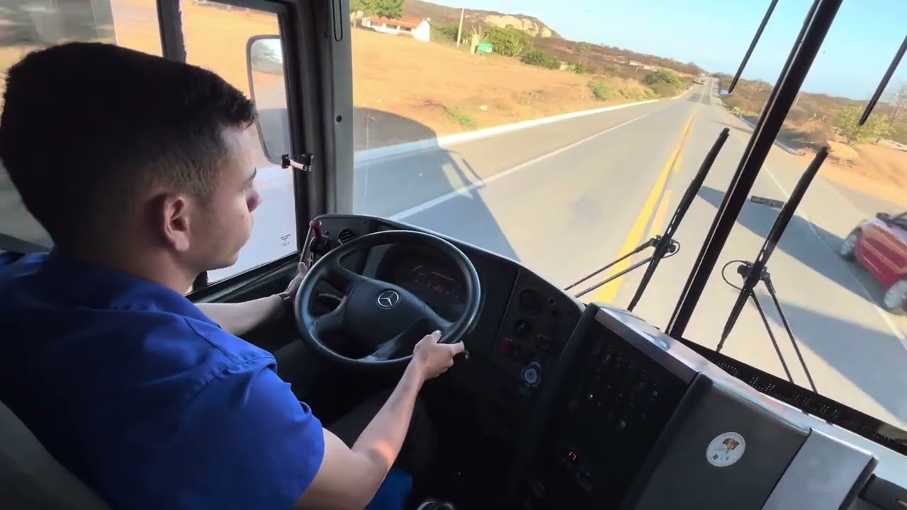 Viagem no ônibus Rodoviário, Mercedes benz / Comil Campeone.