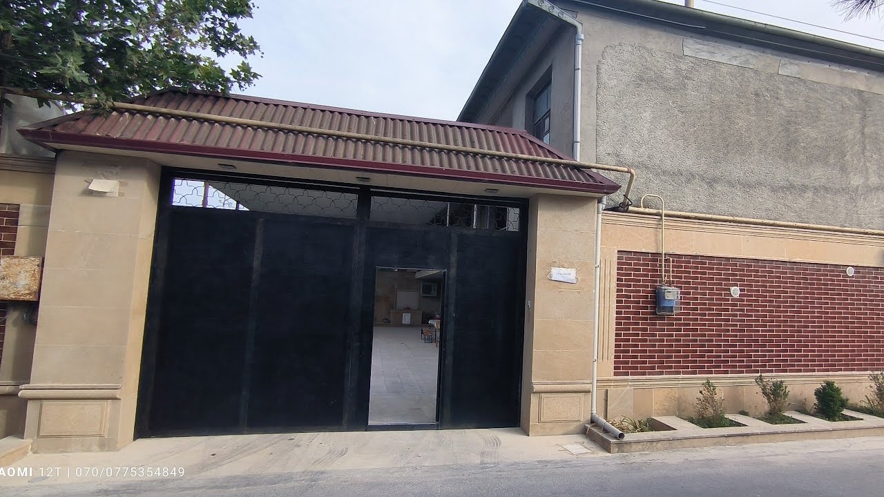 Binə mərkəz 9 otağ 6 sotda  super ev satılır şəhərdə mənzillədə barter var qiymət 145.000 azn