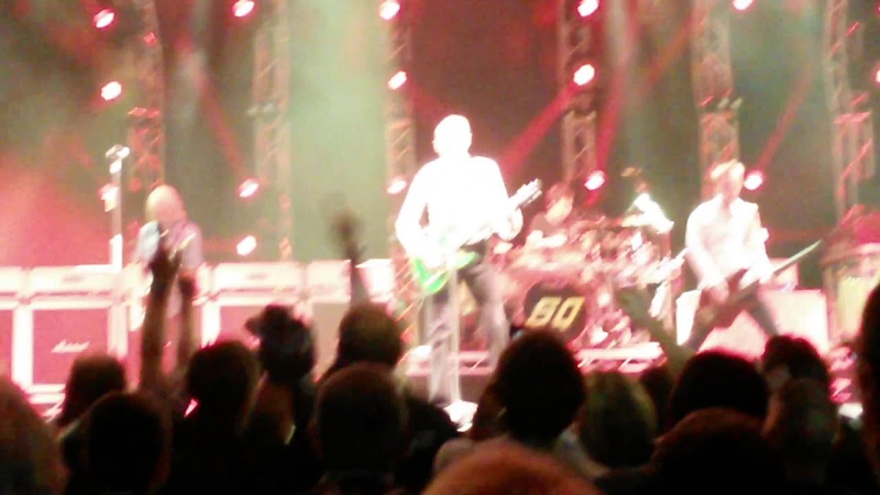 Status Quo - Caroline - The Hydro Glasgow 7/10/14