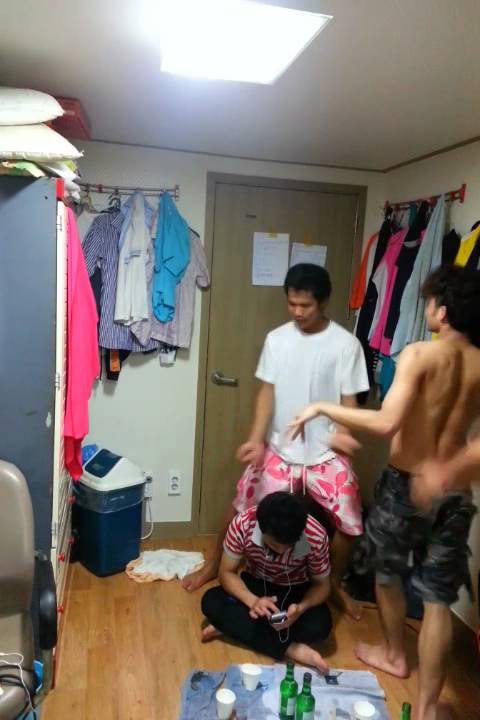Party in korea with friend