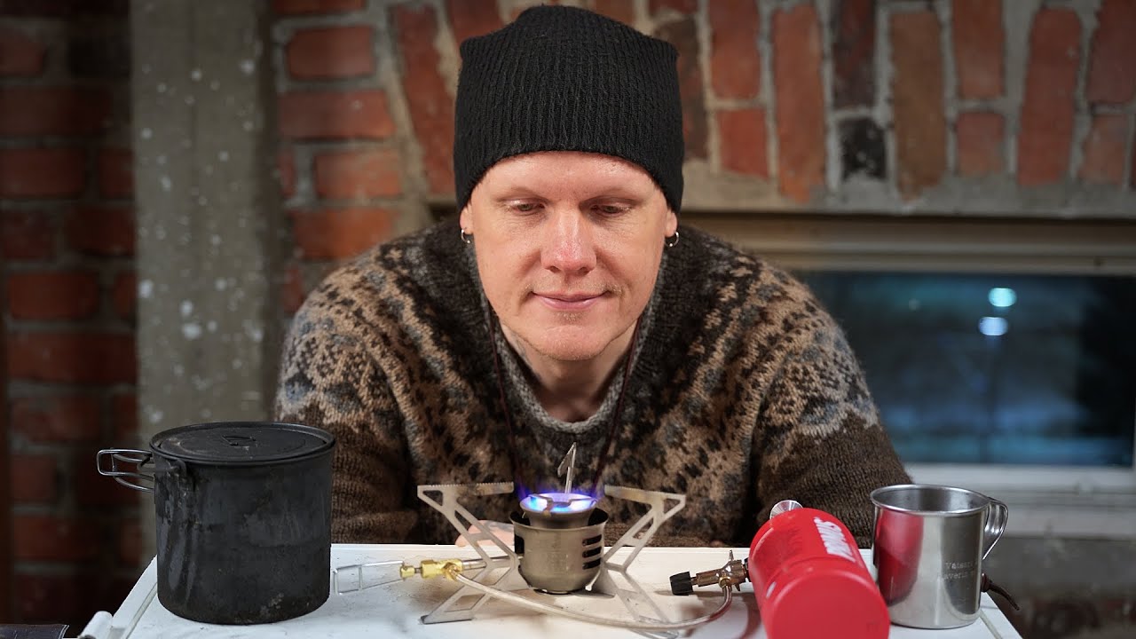 Talvivaellusvarusteiden päivitystä: Lumikengät ja bensakeitin