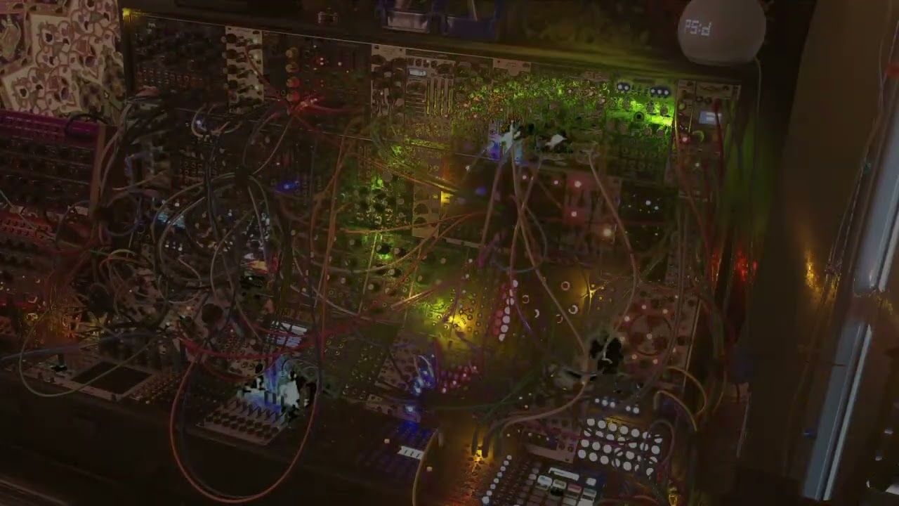 Neutrino Pulse