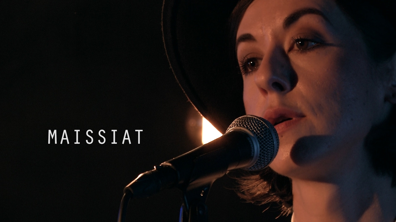 Maissiat - Grand amour - Live @ Le pont des artistes #11