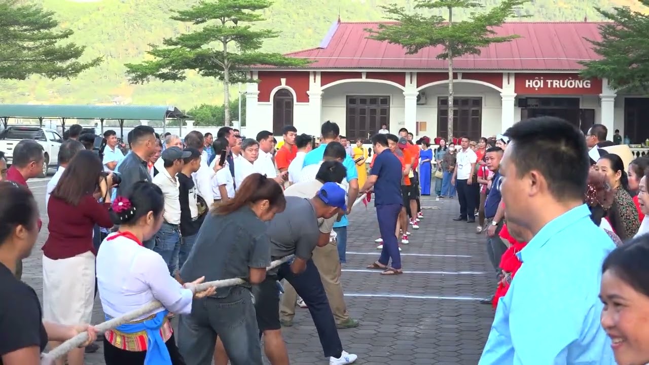 Vui hội Đại đoàn kết toàn dân tộc xã Yên Xuân năm 2025