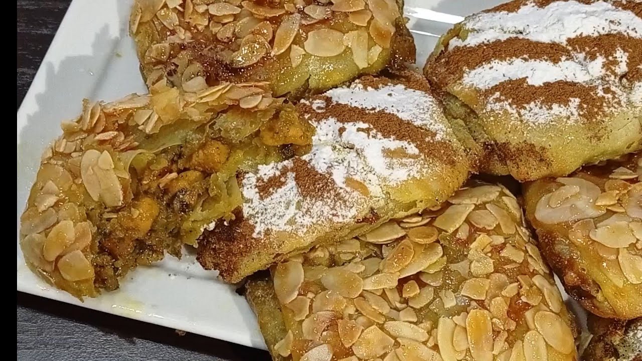 مورقات بعجينة الرغايف بحشوة بسطيلة الدجاج حلوة و معسلة جد اقتصادية ولذيذة جدا ياسلام 🥰