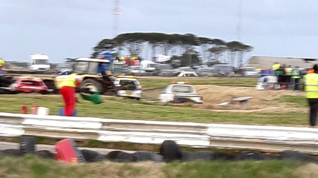 CRIMOND  SALOON STOX SAT 5th SEPT
