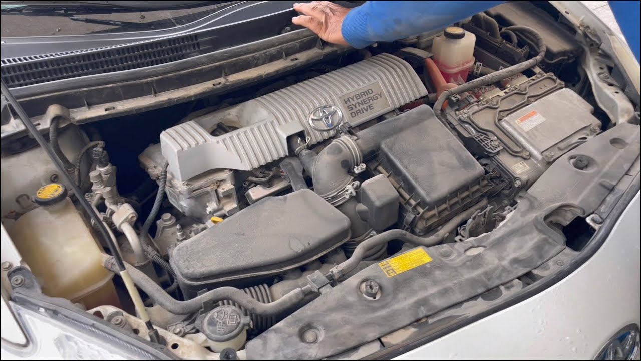 Toyota prius internal radiator clean up| تنظيف الراديتر الداخلي لتويوتا بريوس