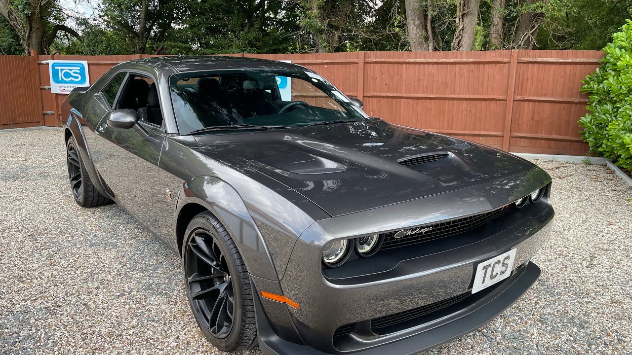 2021 🇬🇧 Dodge Challenger R/T Scat Pack Widebody RWD 392 6.4L V8 SRT HEMI in Granite Pearlcoat