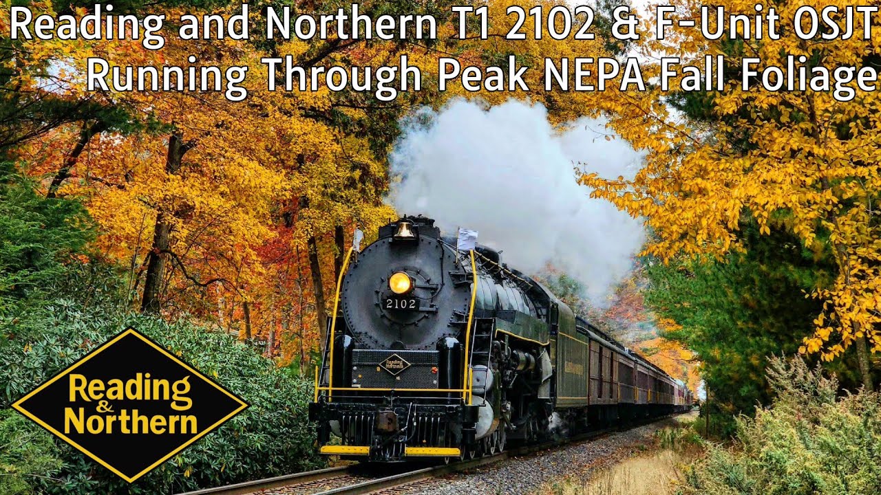 Reading and Northern's T1 2102 & F-Units running through NEPA Peak Fall Foliage.