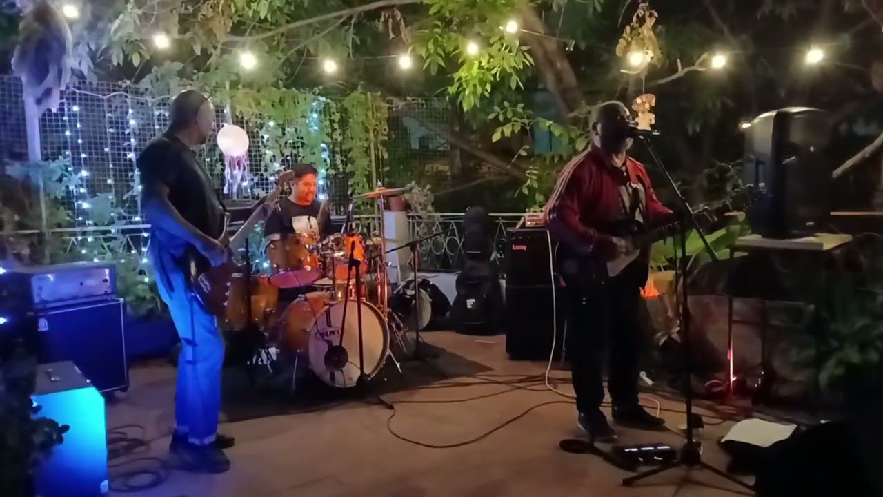 Ojonautas en @Altockecesión    (Sin penetrar)