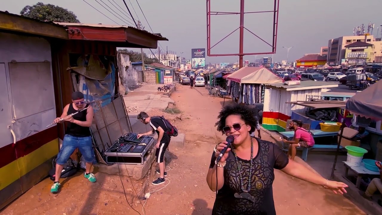Sena Dagadub-Ghana Live Sessions, Episode 1: Smith aka Come Alive