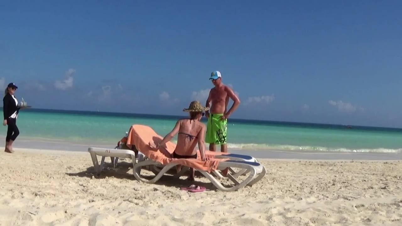 TRYP  CAYO  COCO
