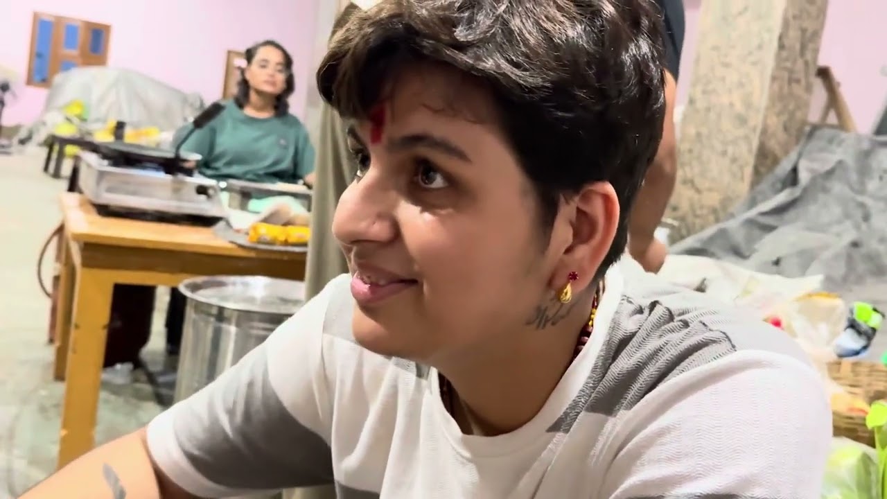 Gaav mein milke banayi Aloo ki Chach wali Sabji | Desi Village Cooking | Bebo Bahada
