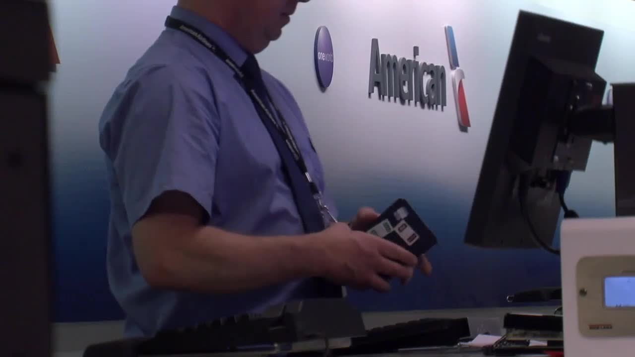 American Airlines changes loyalty program