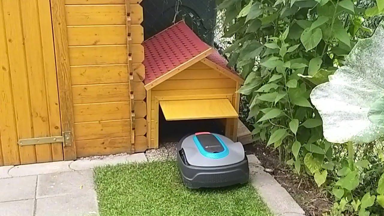 Mähroboter Garage mit Tor selber bauen - Bauanleitung