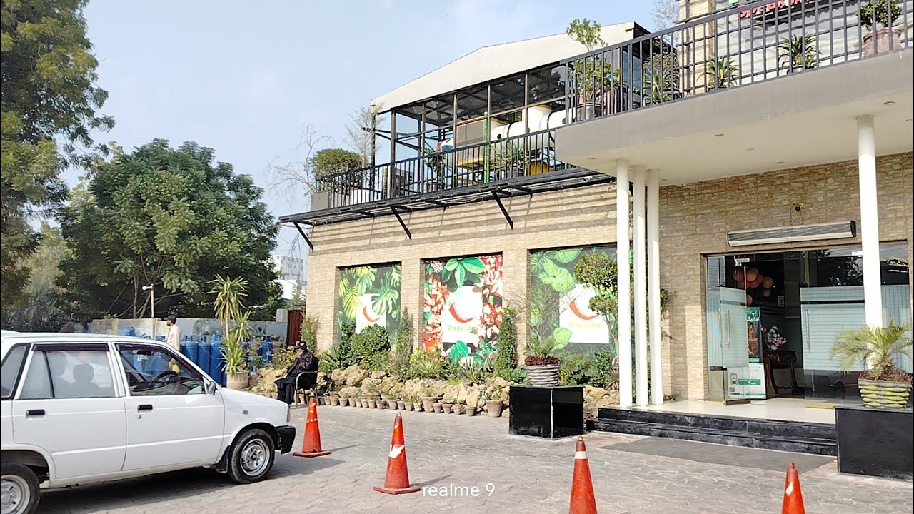  Peprika buffet lunch in Rahim yar Khan