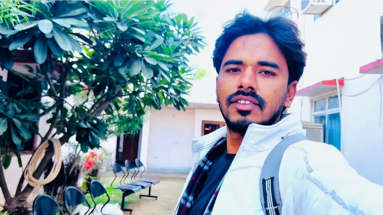 Aaj me Miri dadi ko Hospital le jate he   @RajVeerVlogs77 @guruveervlogs @souravjvlogs ￼