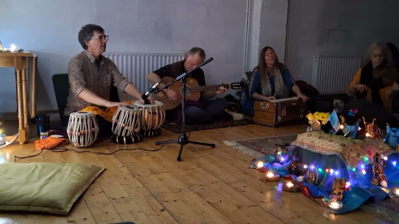 Radhe (ellen molina)  sung by Lilavati Rose,