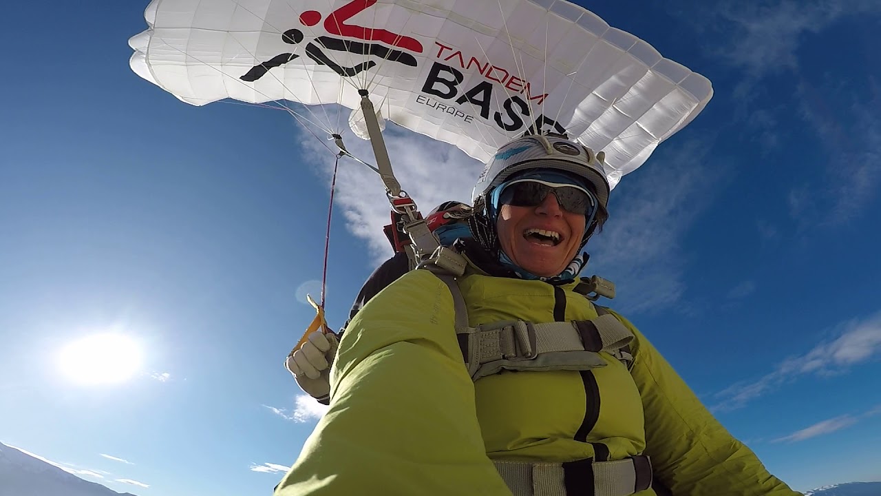 Base Jumping tandem Vivi con Maurizio di Palma