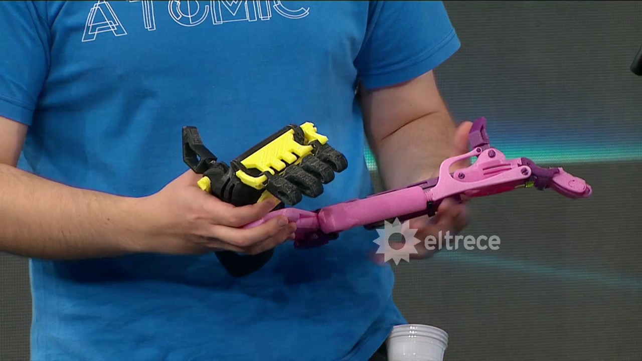 Gino, el inventor de las prótesis para las manos hechas con una impresora 3D