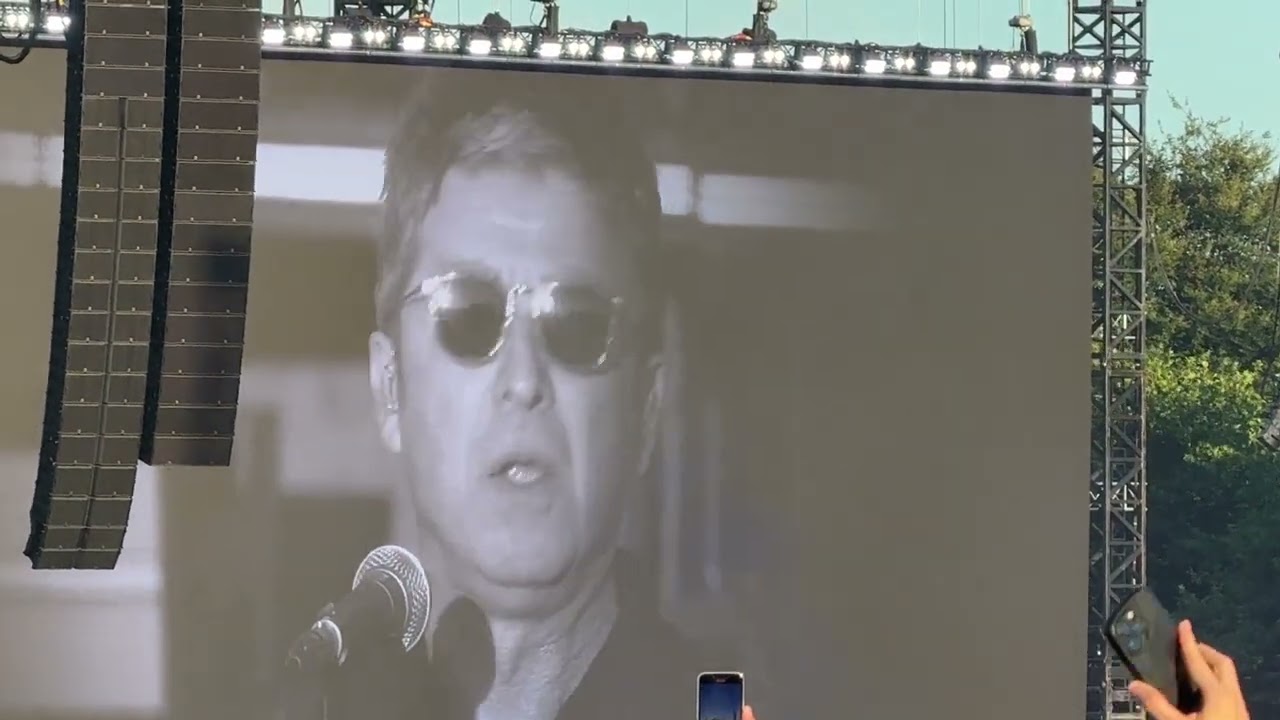 Oasis - Aquiesce , Heaton Park Manchester, 12/07/25