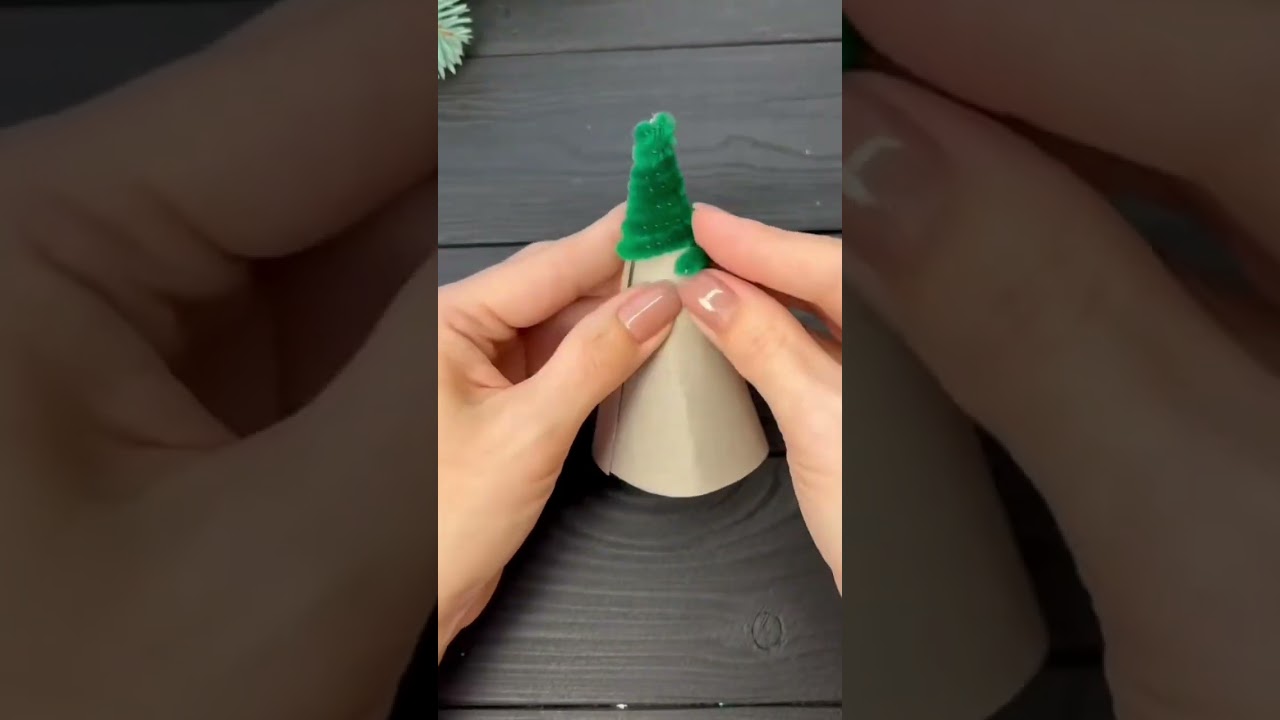 Diy- Decorațiune de Crăciun brad 3D 🎄