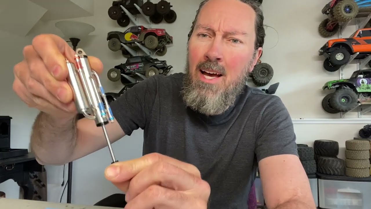 LX Bypass shock build Part 1 - Traxxas UDR