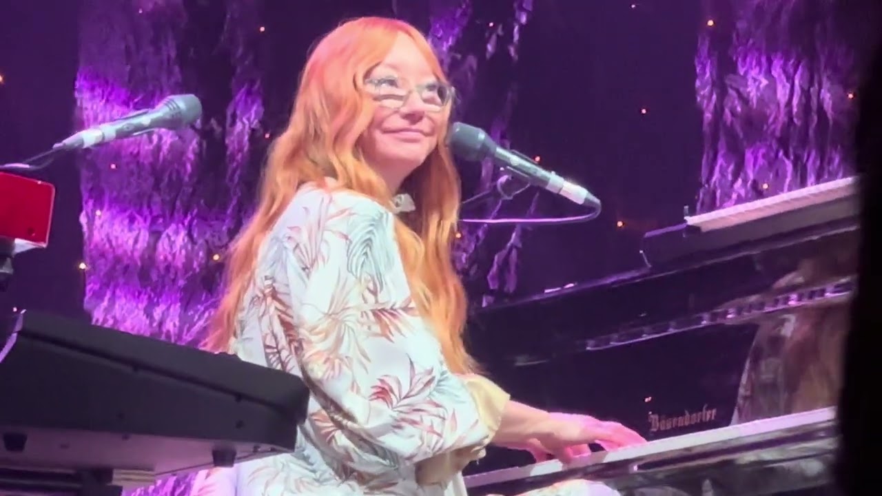 Tori Amos - Butterfly - Indianapolis - 7/11/2023