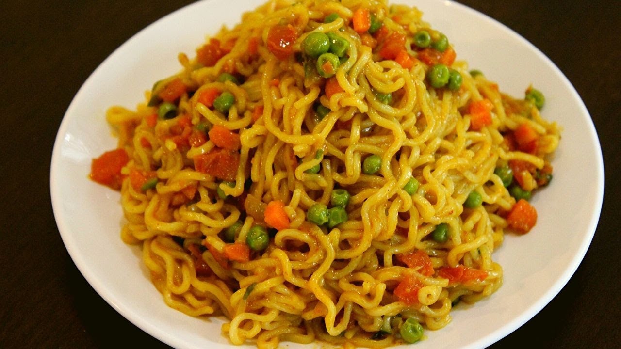 easy and tasty masala maggi recipe- vegetable masala maggi noodles (indian street style maggi)