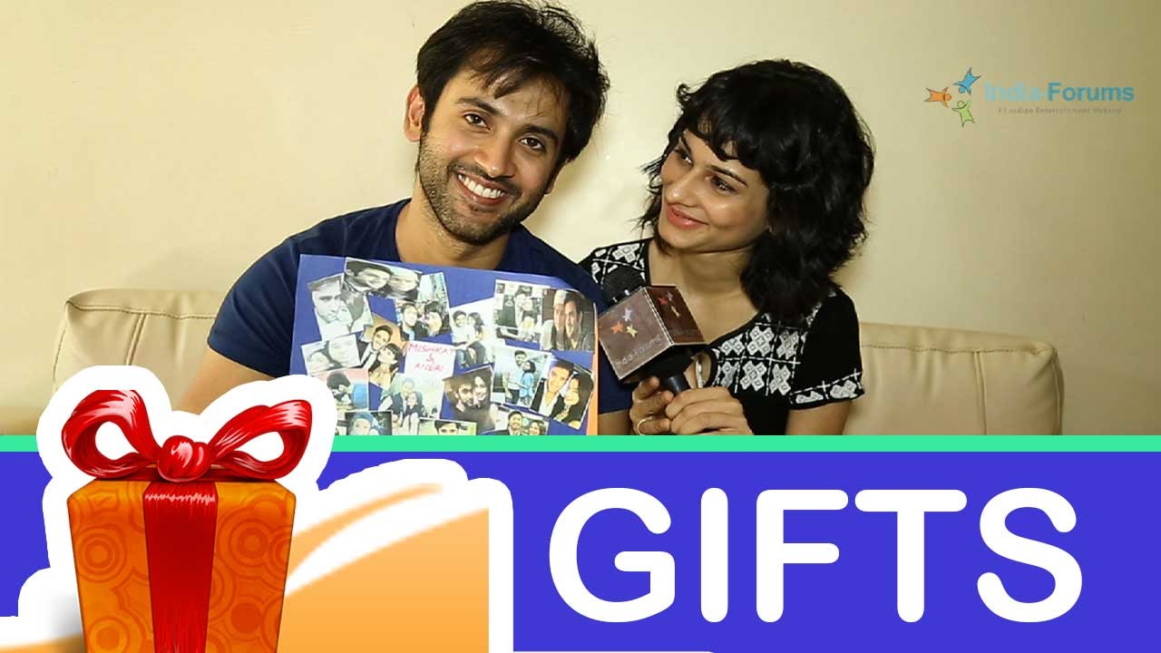 Mishkat Varma and Aneri Vajani's Gift Segment - Part 01