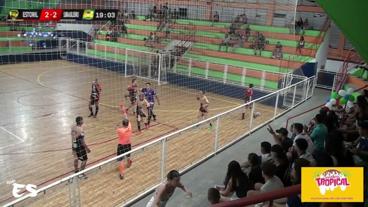 Estoril Max Conveniência goleia e vence a primeira no Futsal de Férias