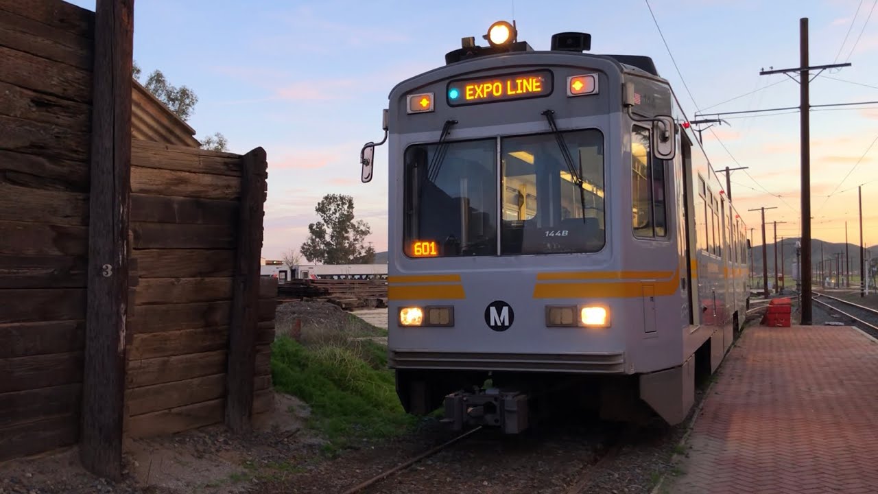 Metro Los Angeles Light Rail Vehicle Horn and Gong Compilation 2019