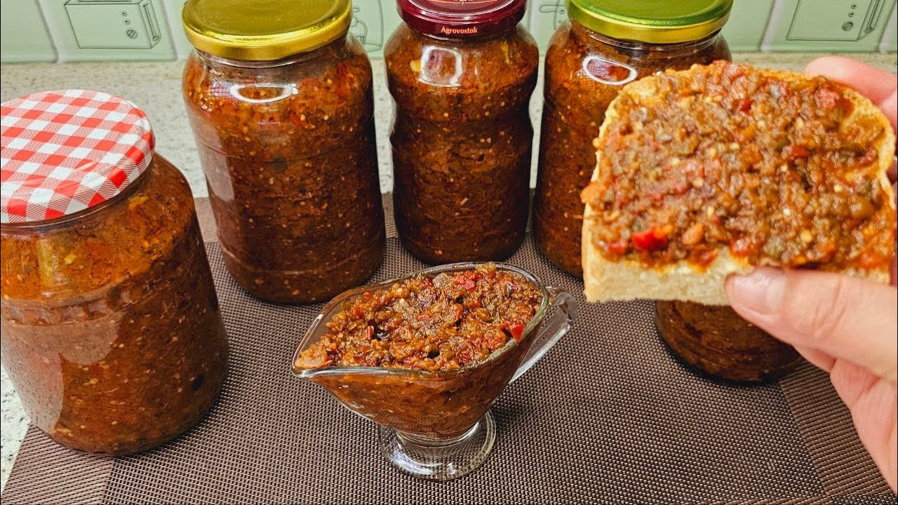 Баклажановая икра! Невероятно вкусно.