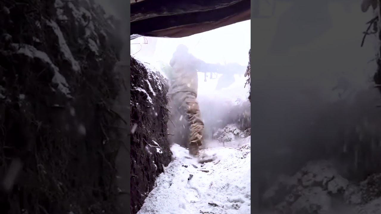 DShK defence: Fearless Ukrainian soldier protects his position using 2.7mm caliber machine gun