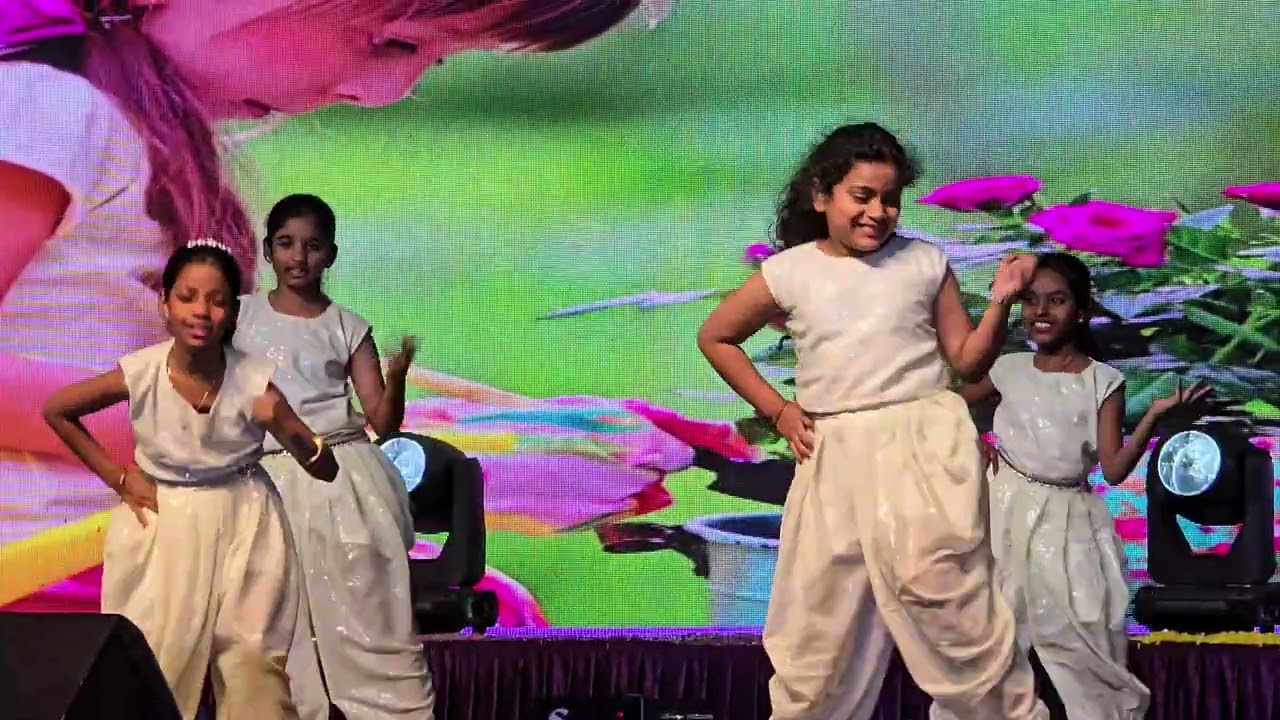 #Choti si asha #Ittisi hasi #Naniteri morni #Meri Dadi #BumBum bole #Kholde par #Happy days