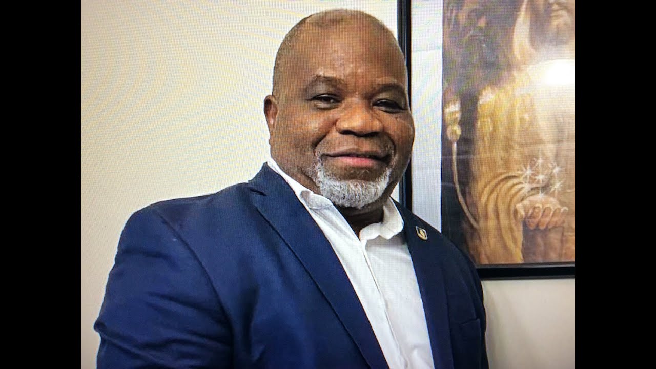 RELAXONS UN PEU AVEC LE PASTEUR...ZEMI EZANGA MOBALI......