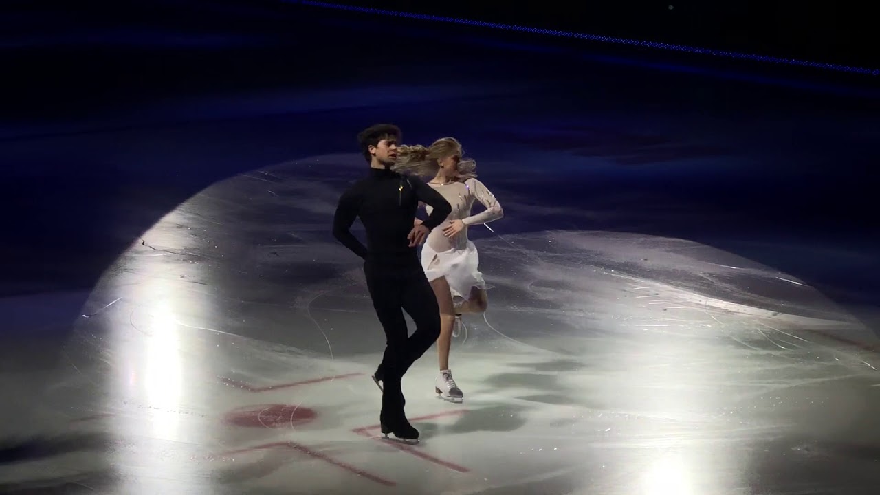 SOS, d’un terrien en detresse - Kaitlyn Weaver & Andrew Poje - Thank You Canada Tour, London