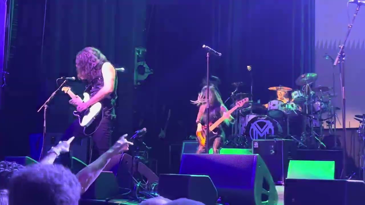 Bruce Dickinson - Tears of the Dragon (Montreal, Canada 18/09/2025)