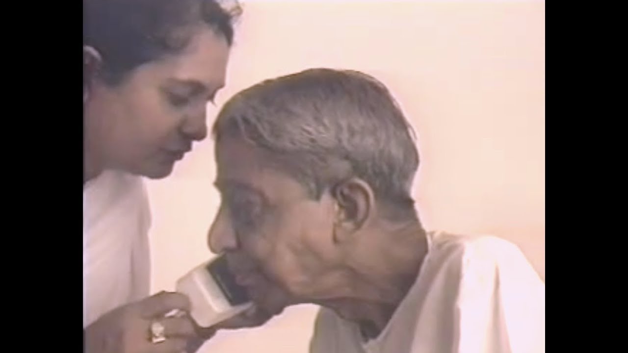 Gnani Purush Dadashri: Akram Vignan:  'I  Bavo Mangaldas' : Live: Los Angeles 1987