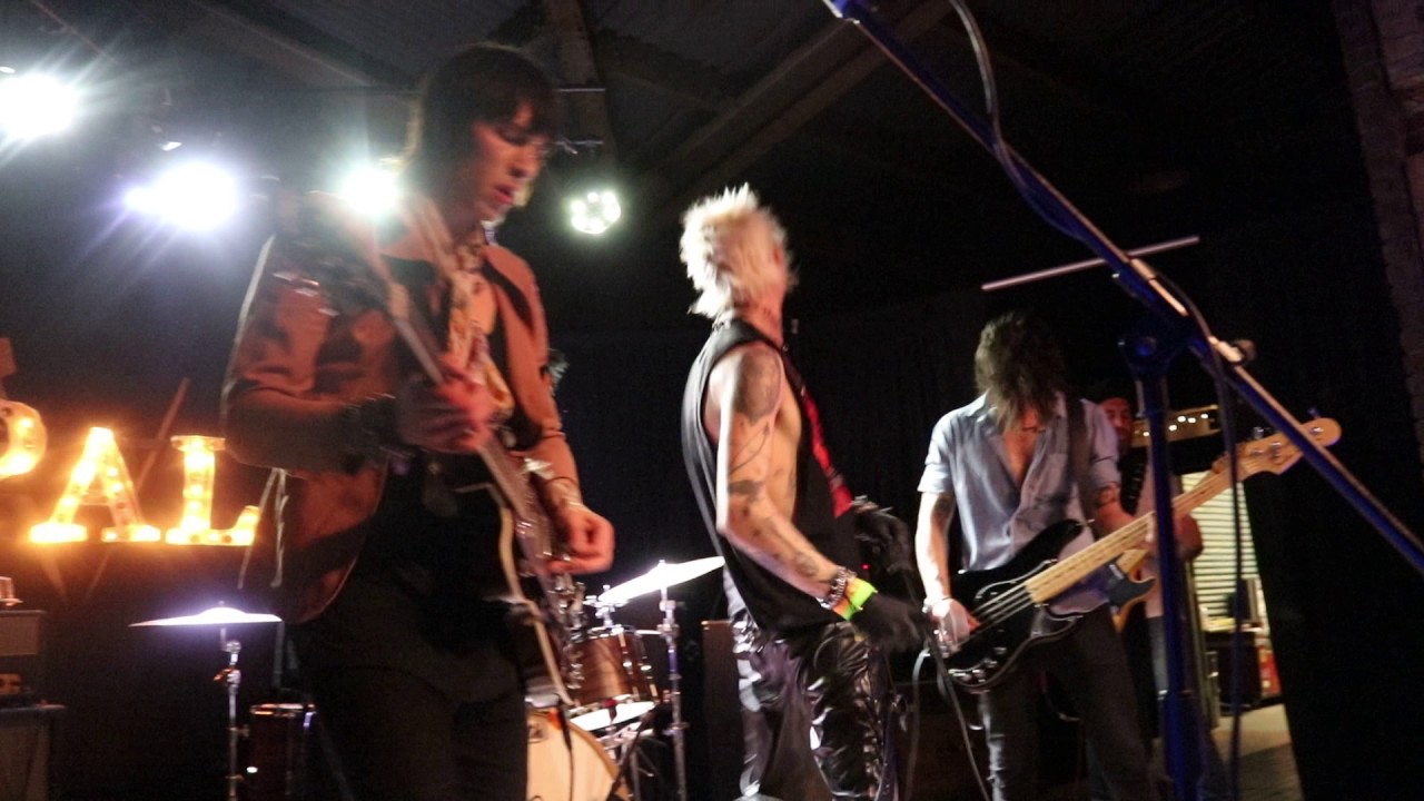 Palaye Royale Live 2017 - Warhol